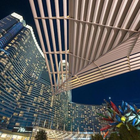Vdara Beautiful Suite On 22Nd Flr Free Valet Parking Las Vegas Exterior photo