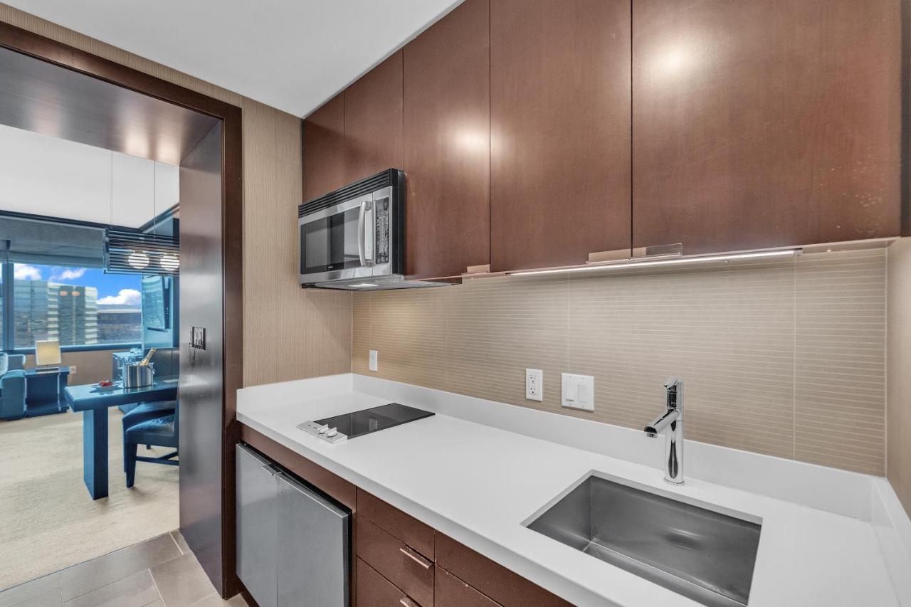 Vdara Beautiful Suite On 22Nd Flr Free Valet Parking Las Vegas Exterior photo