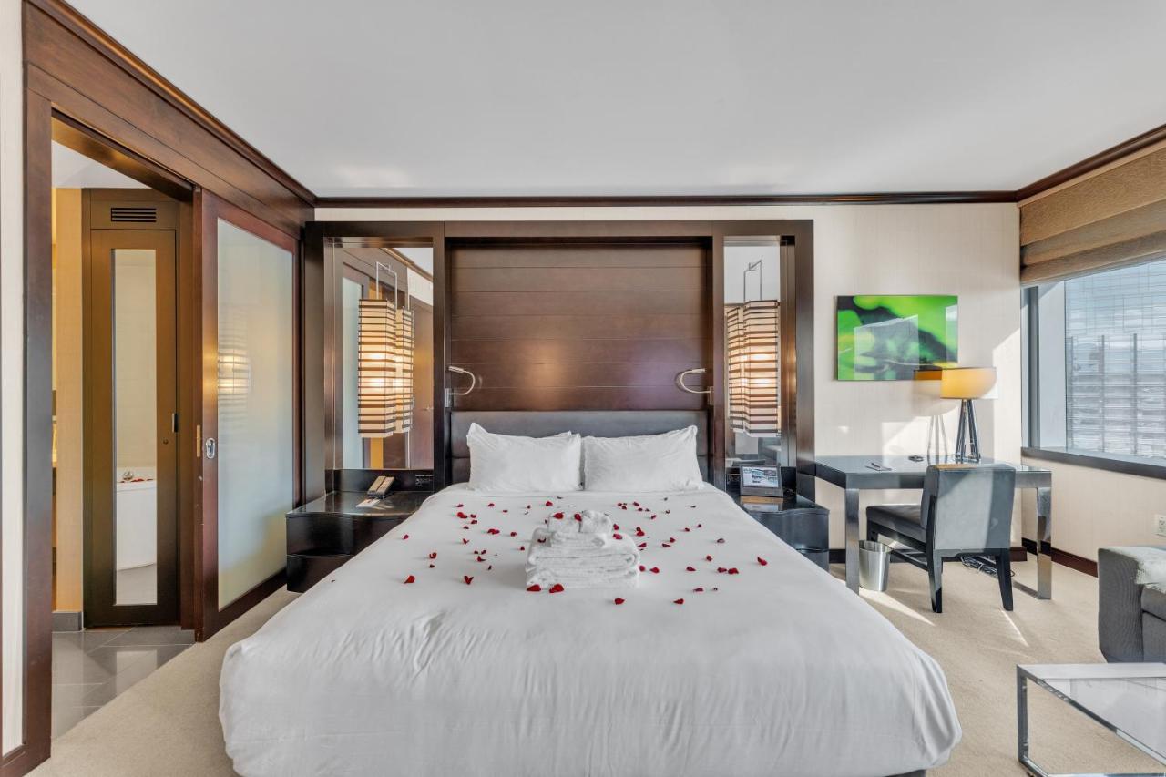 Vdara Beautiful Suite On 22Nd Flr Free Valet Parking Las Vegas Exterior photo