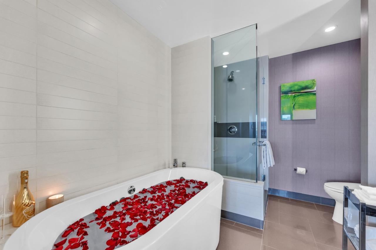 Vdara Beautiful Suite On 22Nd Flr Free Valet Parking Las Vegas Exterior photo